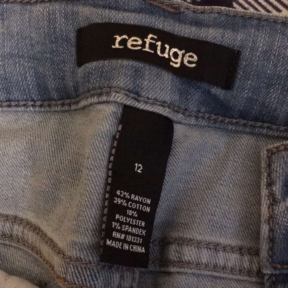 Charlotte Russe size 12 flare jeans NWT - Picture 2 of 3